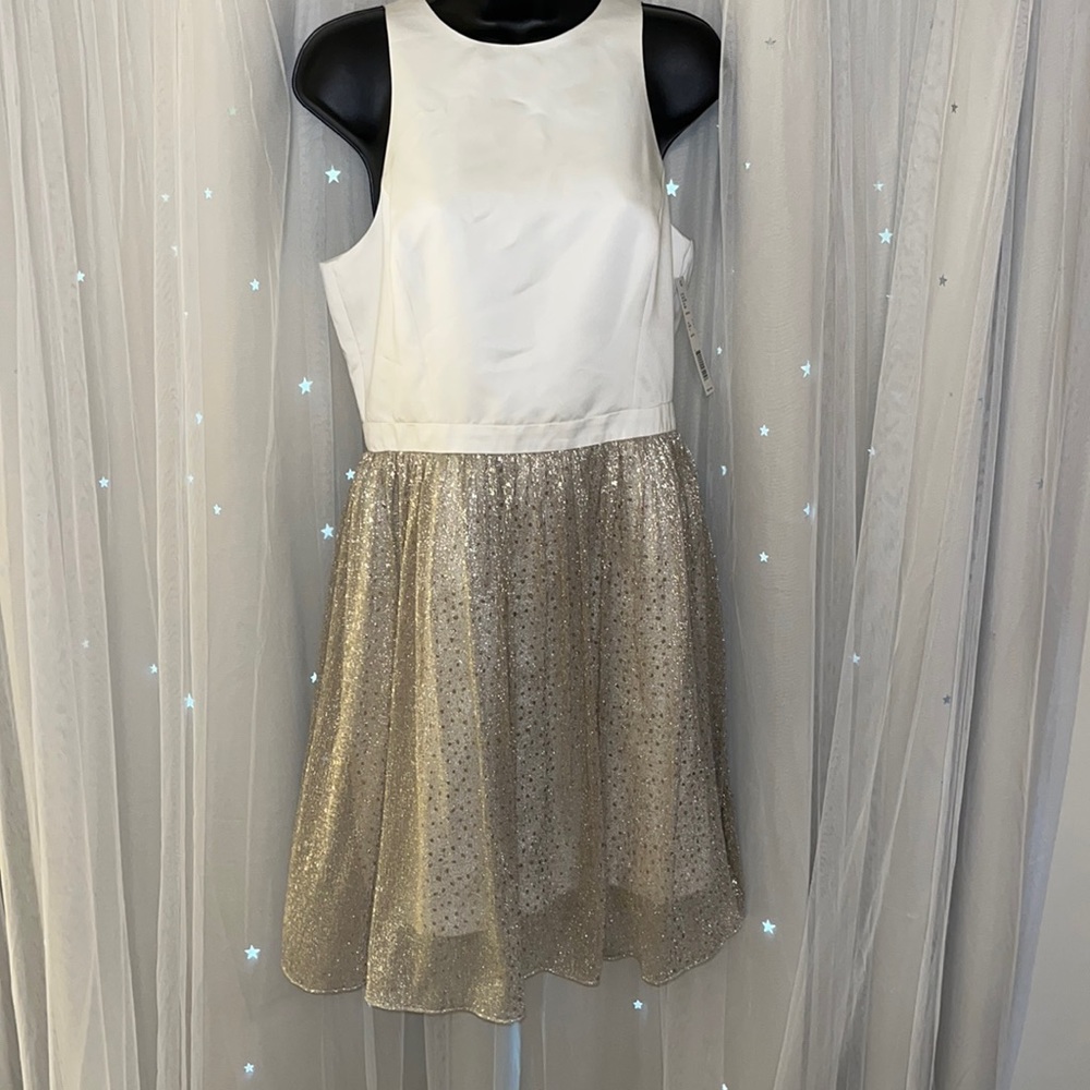 Gianni Bini “Holly” Dress. Ivory/Gold Size 8 #10182